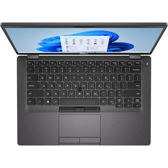 Notebook Dell Core i7 4.8GHz, 8GB, 256GB, 14" FHD, Win11 Pro